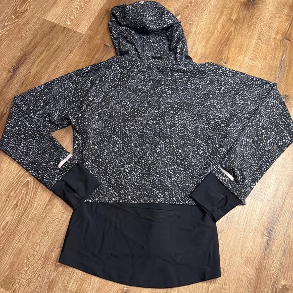 Sweaty Betty Fast Track Running Jacket - Picture 6 of 12